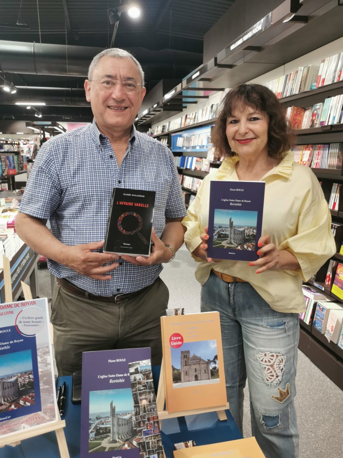 Avec l'auteur Pierre Boule et son livre : "L'église Notre -Dame de Royan Revisitée"